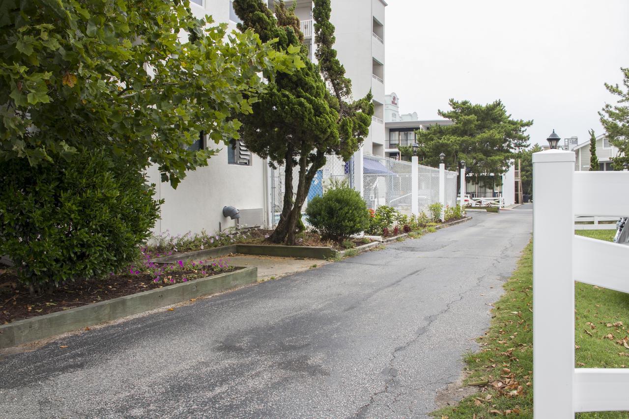 Barefoot Mailman Motel Ocean City Exterior photo